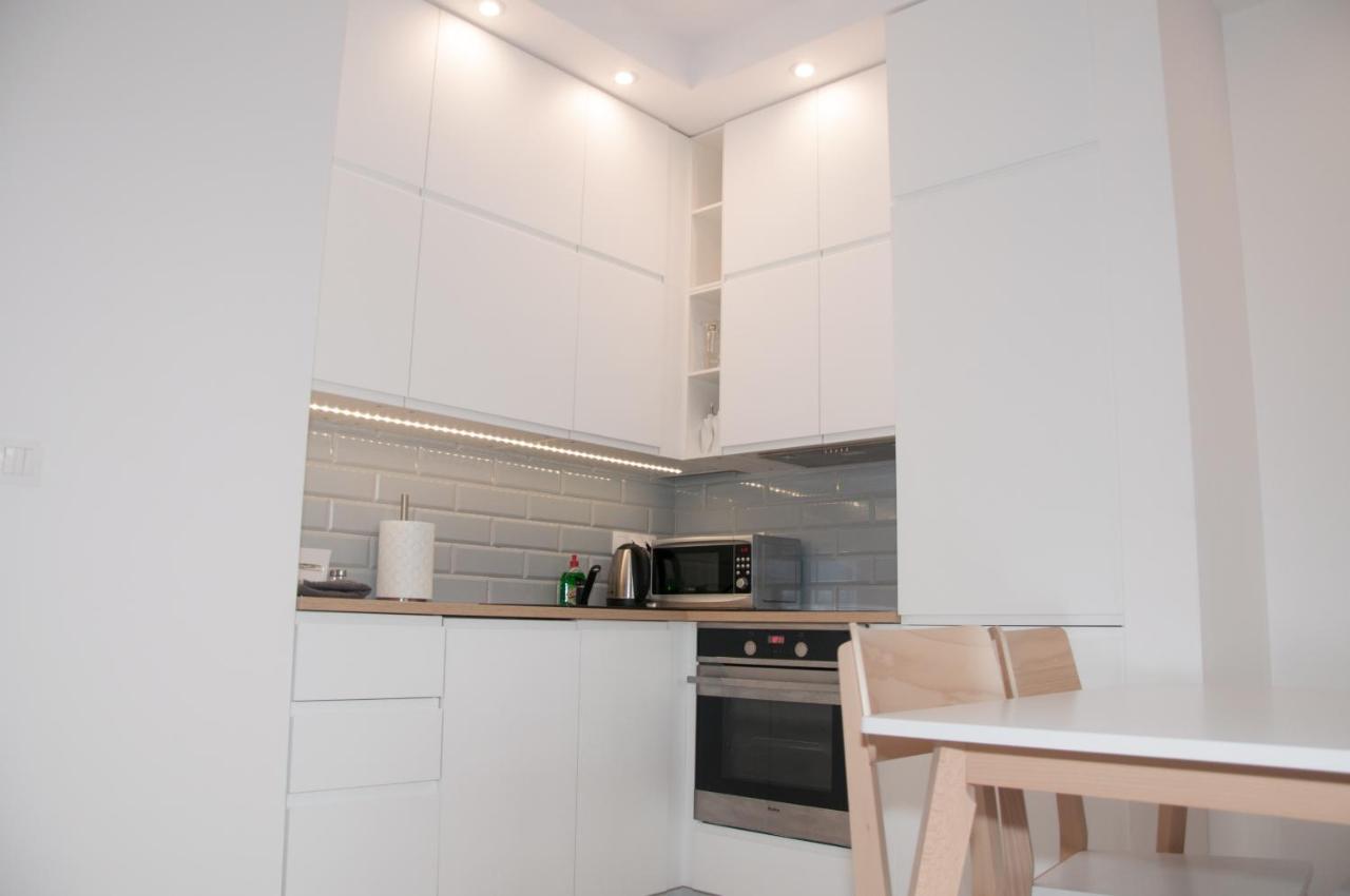Apartament Business Magazynowa 11A 바르샤바 외부 사진