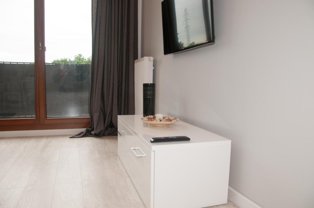 Apartament Business Magazynowa 11A 바르샤바 외부 사진